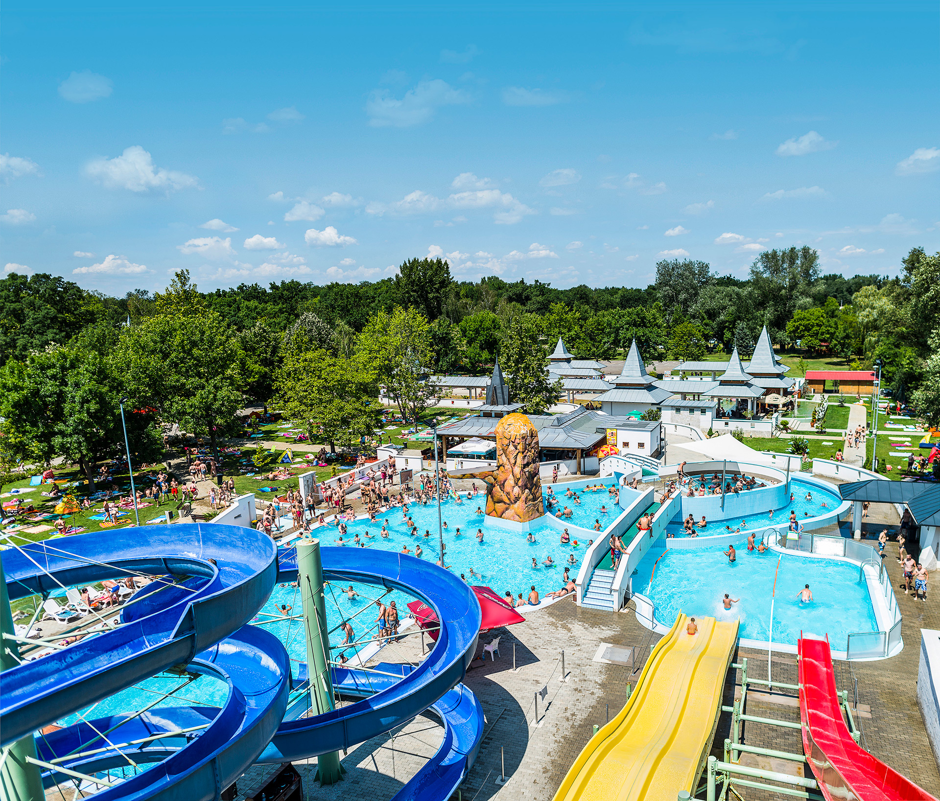 Experience pool with slides