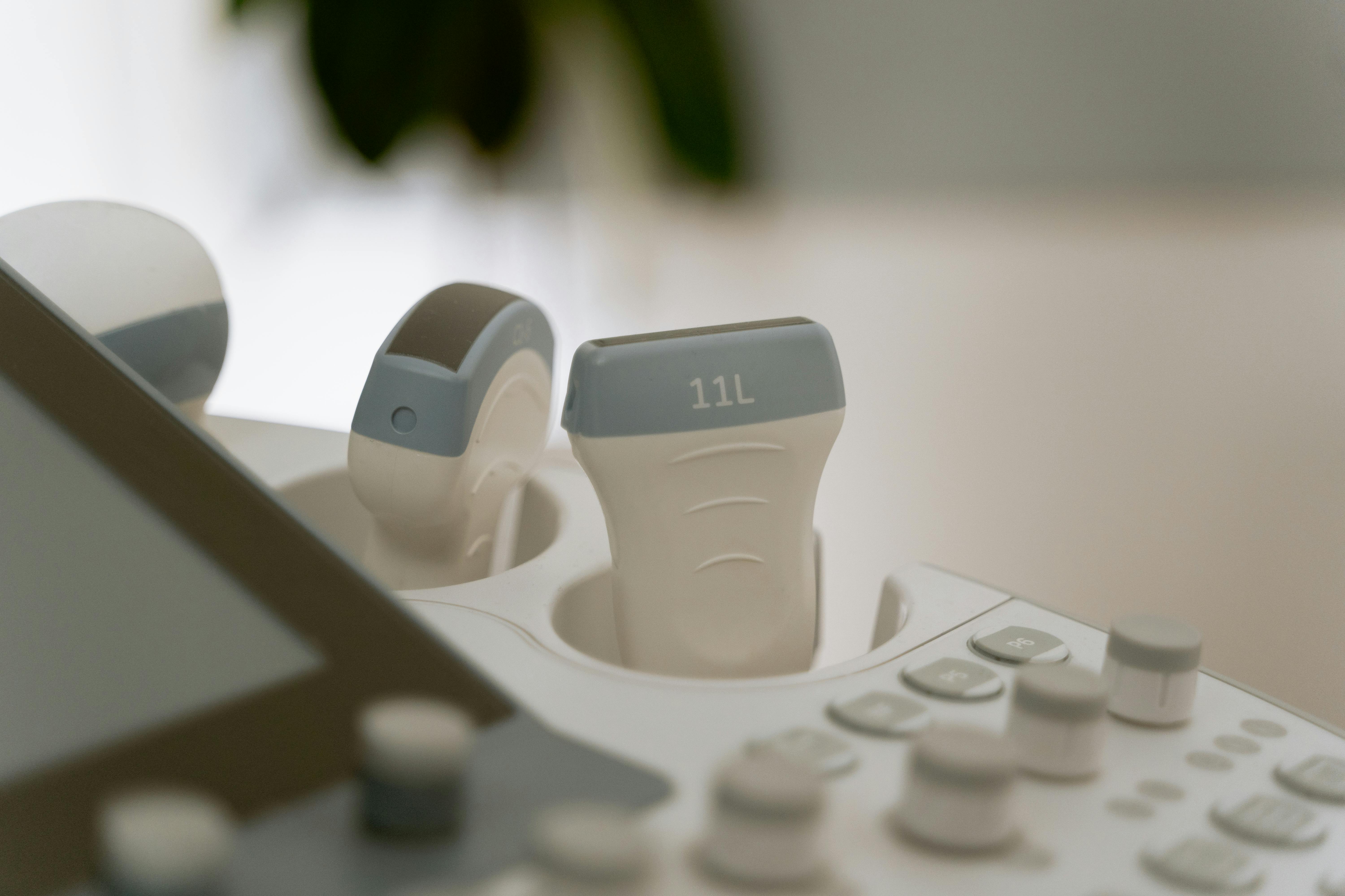 Ultrasound treatment/sonophoresis